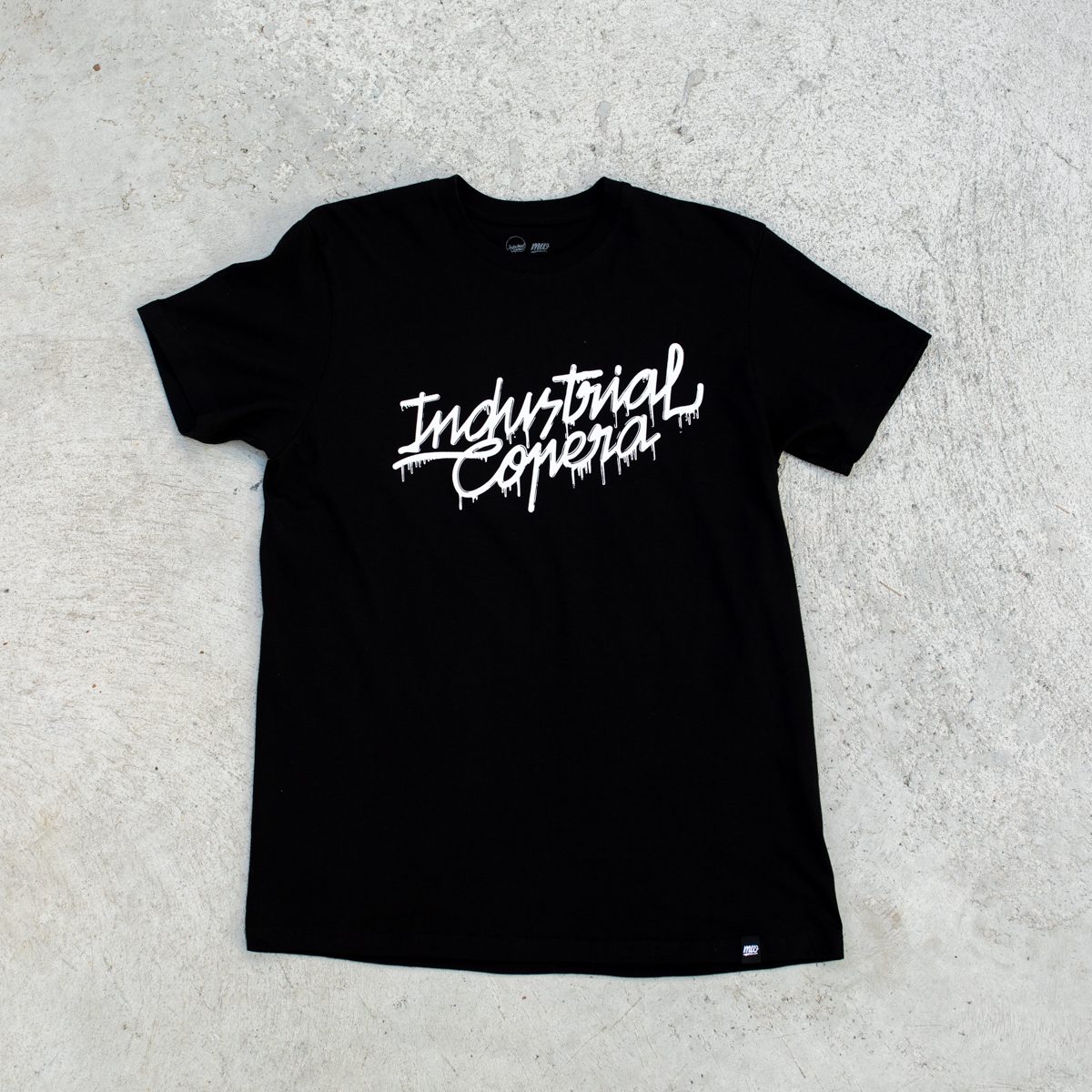 Camiseta negra Industrial Copera logo derretido